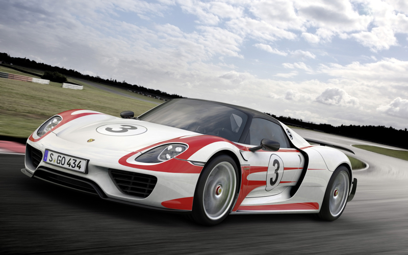 DLEDMV Porsche 918 Phillip Island 01