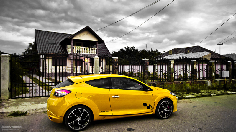 DLEDMV - Renault Megane RS cup vs Ferrari 458 Speciale Nurb - 03