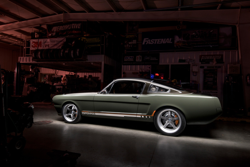 DLEDMV - Ford Mustang 65 Ringbrothers Sema 15 - 01