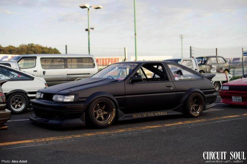 DLEDMV - Rauh Welt Stance Magazine - 04