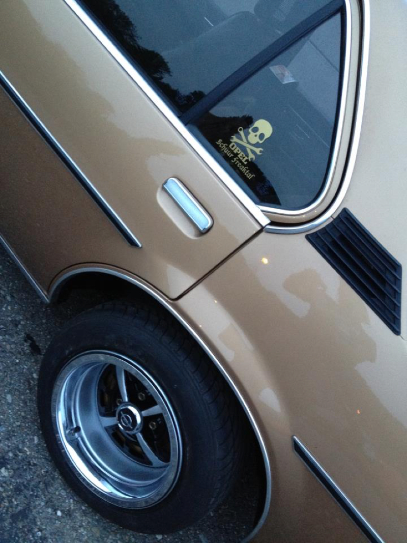 DLEDMV - Opel Ascona B Total Resto - 06