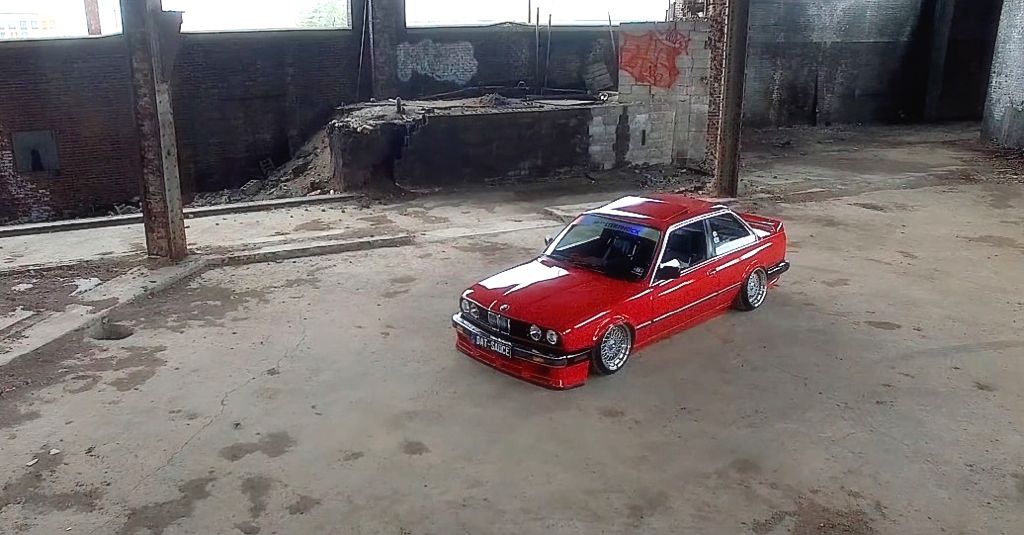 DLEDMV - BMW E30 Brick City - 03