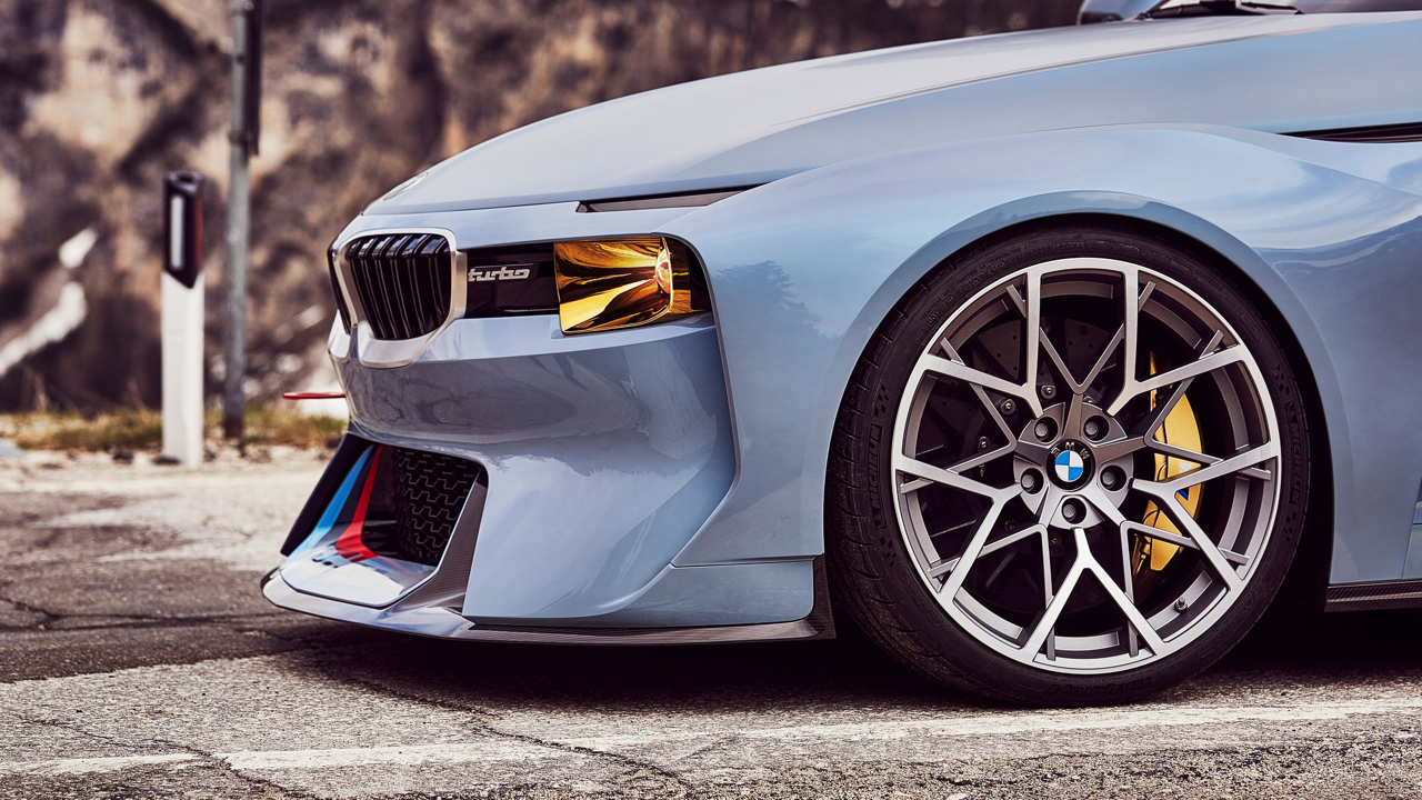 DLEDMV - BMW 2002 Hommage este - 05