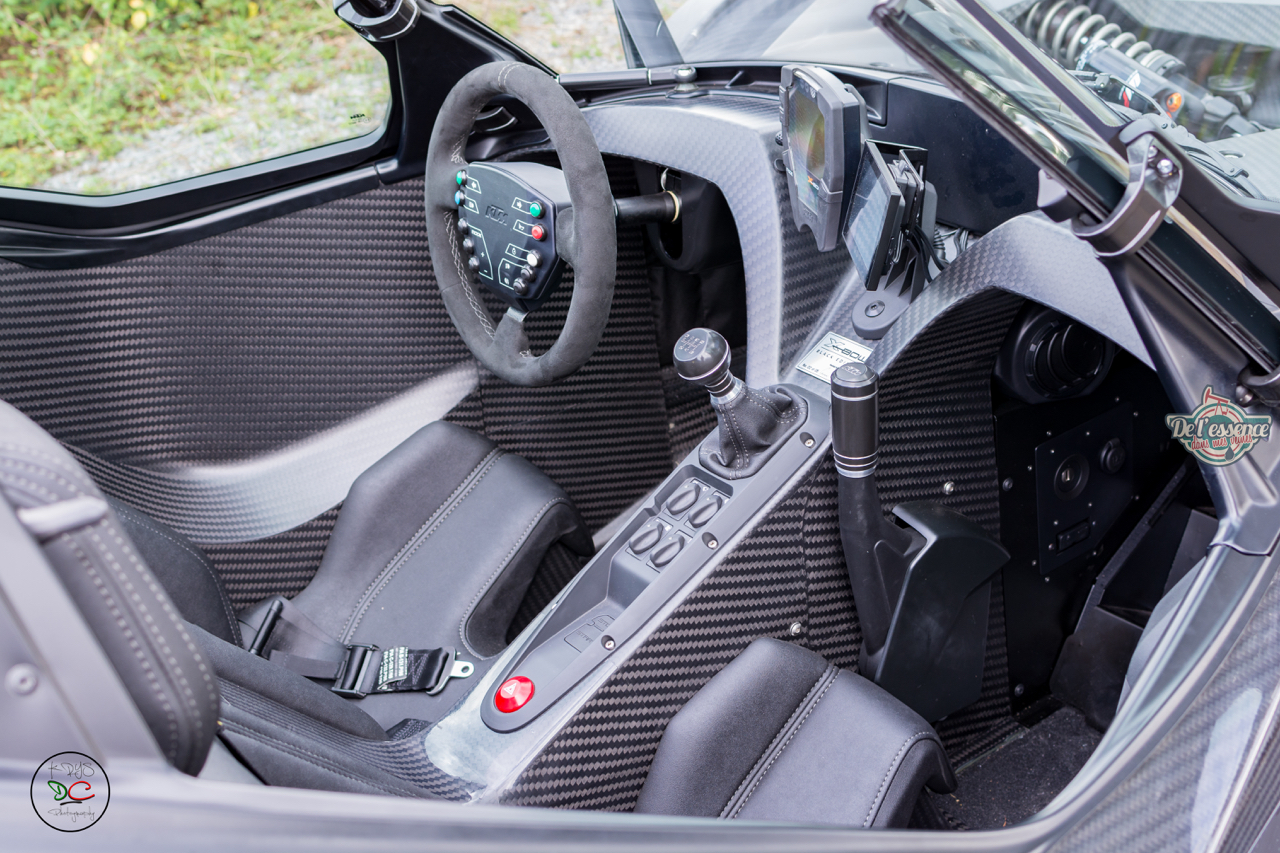 dledmv-ktm-xbow-gt-black-krys-rrc-06