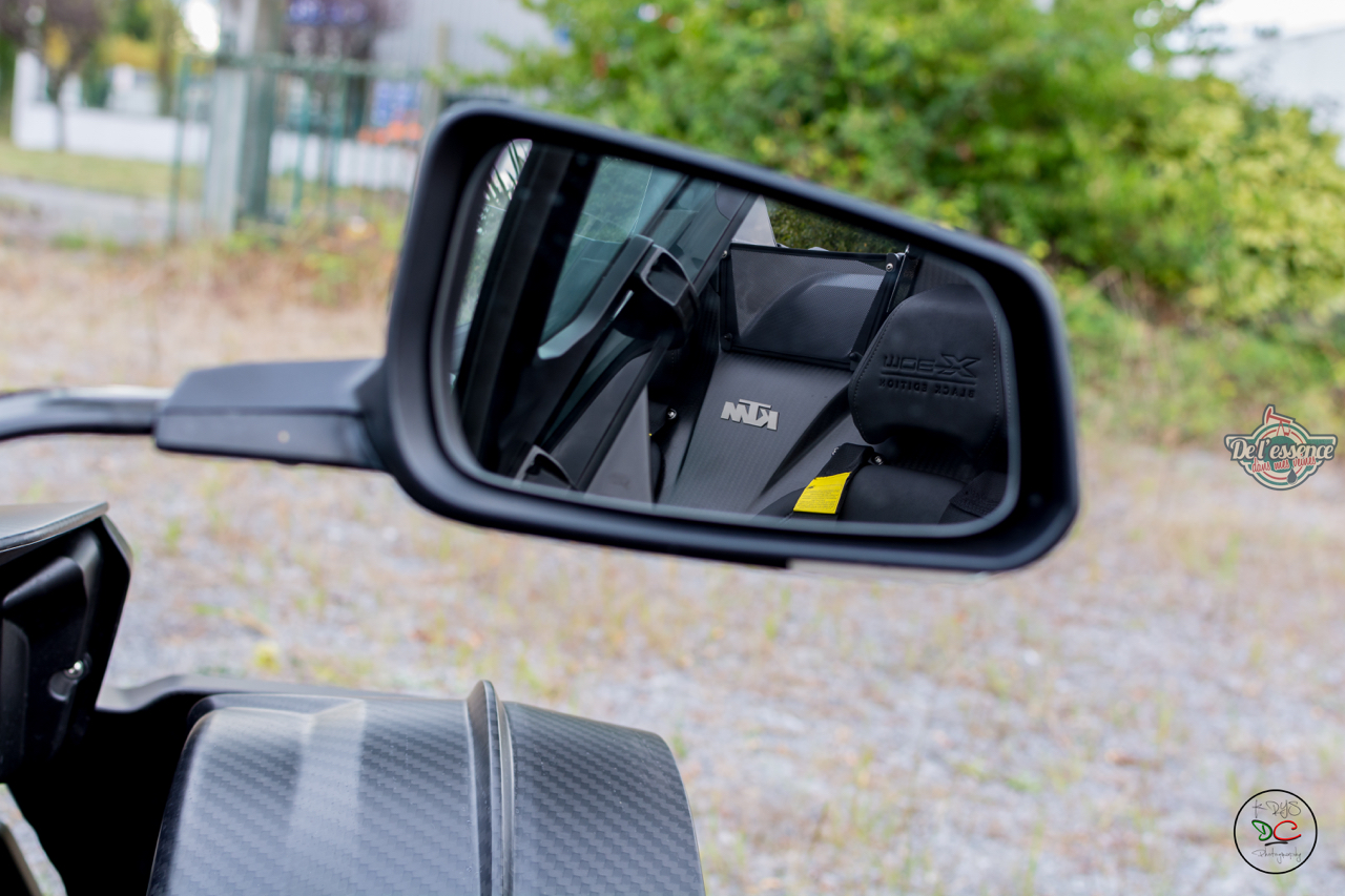 dledmv-ktm-xbow-gt-black-krys-rrc-08