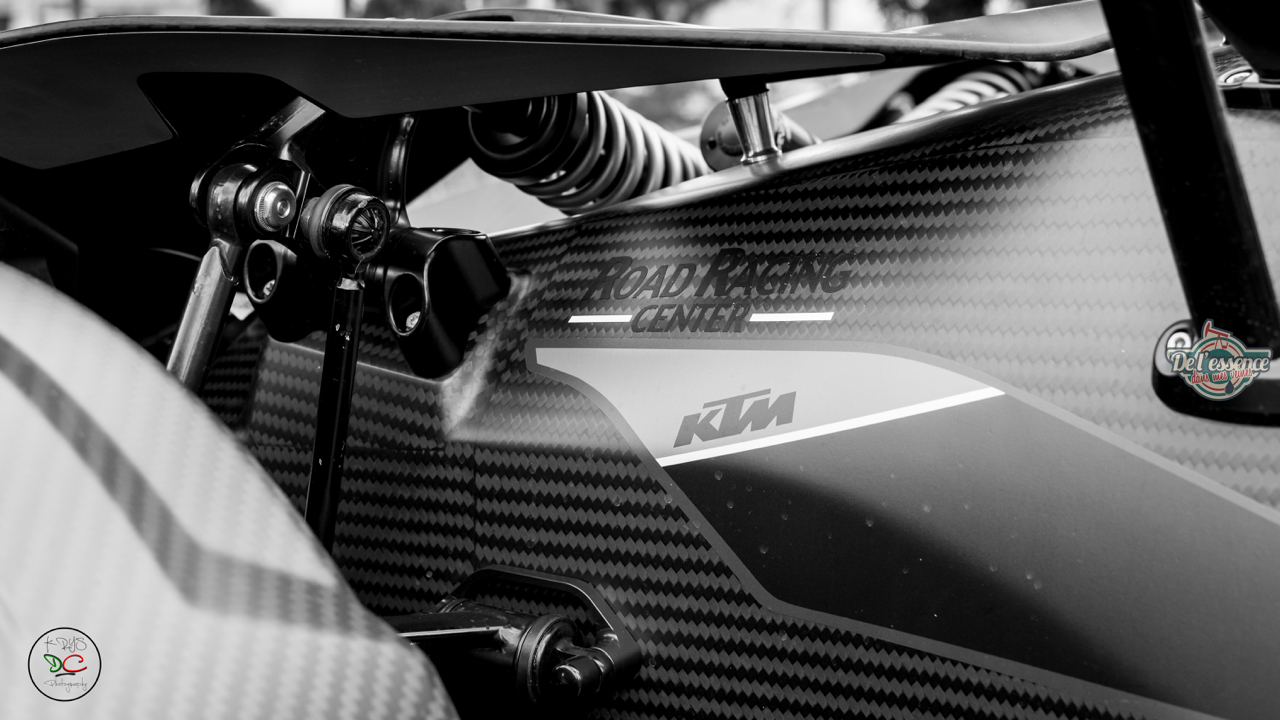 dledmv-ktm-xbow-gt-black-krys-rrc-10