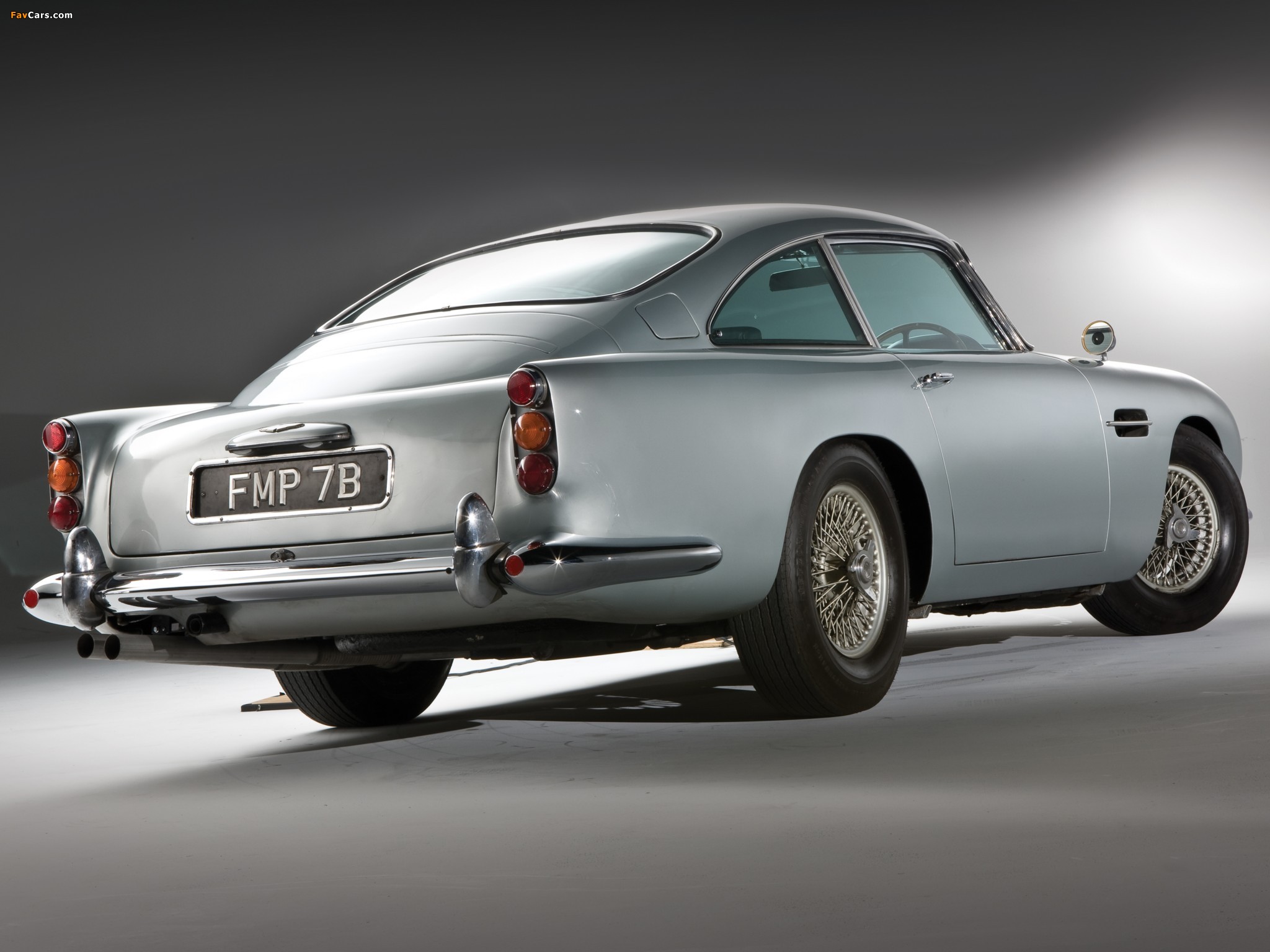 dledmv-aston-martin-db5-05