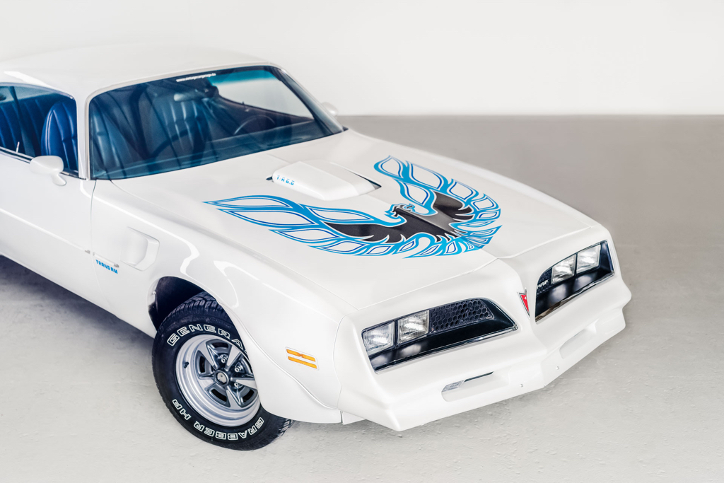 dledmv-pontiac-firebird-transam-the-bandit-08