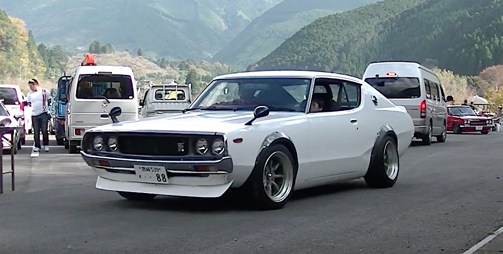 Classic japanese parade... Vous aimez les vieilles ? 1