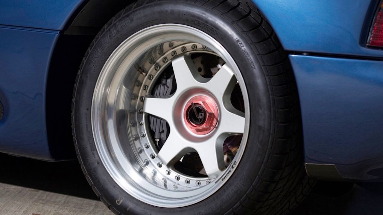 Jaguar XJR15 : De la piste à la route... 12