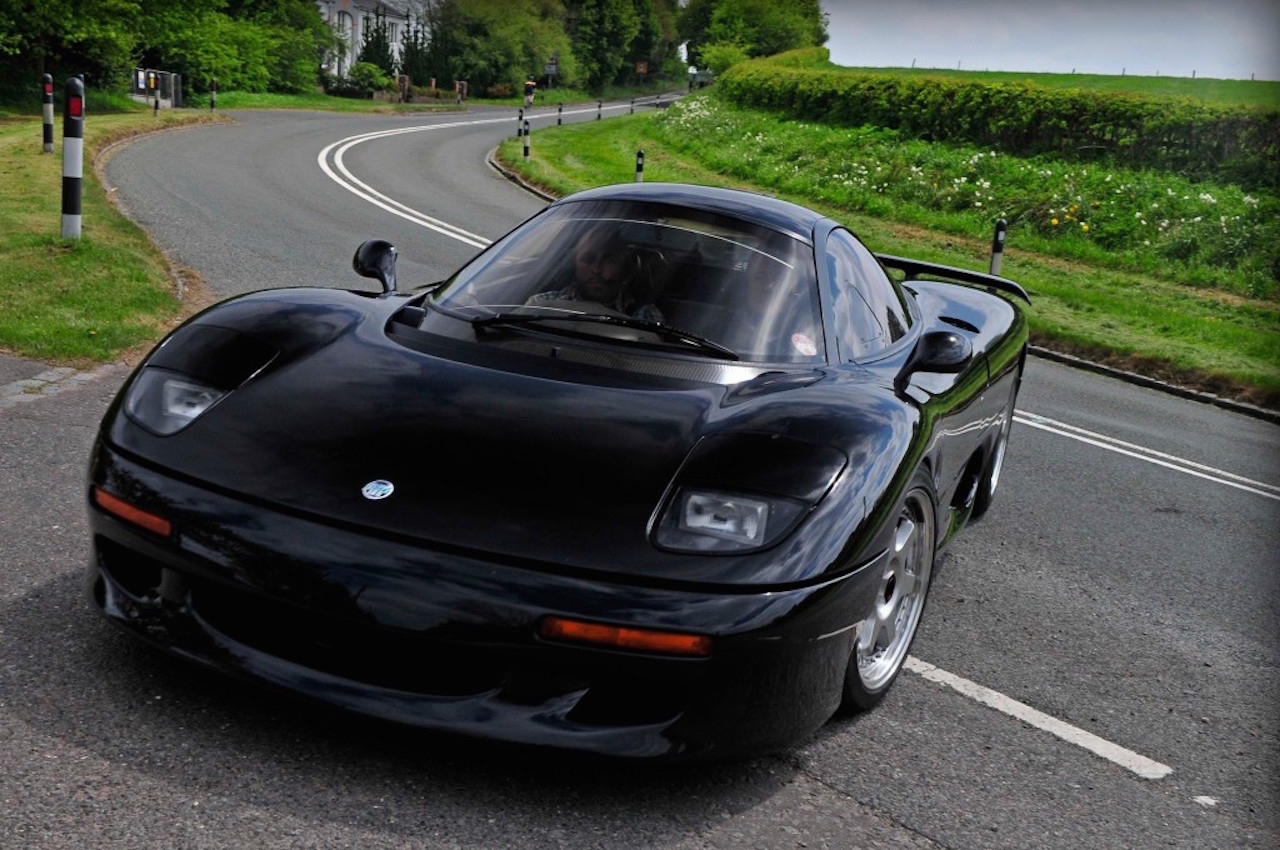 Jaguar XJR15 : De la piste à la route... 4