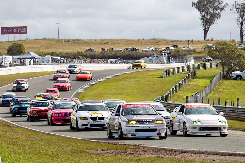 Australian Improved Production - Quand une Civic ridiculise les V8 ! 3