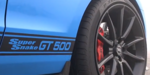 Mustang Sheby GT500 Super Snake
