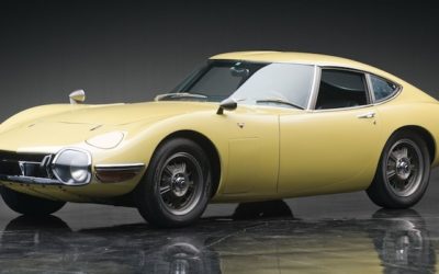 Toyota 2000 GT… Et en plus elle drifte !