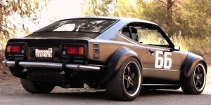 zzz_DLEDMV_1975_Toyota_CorollV8_Compresseur_titre