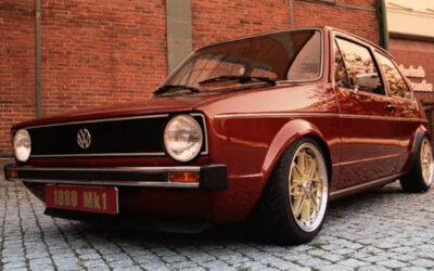 Hoooo, juste une Golf 1 GLS !