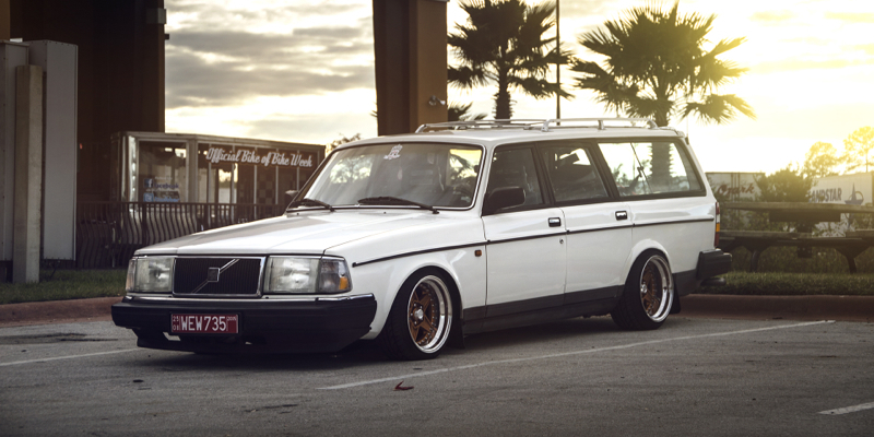 Volvo 240 stance