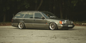 "LowHouse Stanced" - Mercos W124 Estate : Slammed Parpaing !