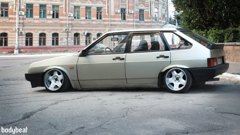 Lada Samara Slammed Discount De Lessence Dans Mes Veines