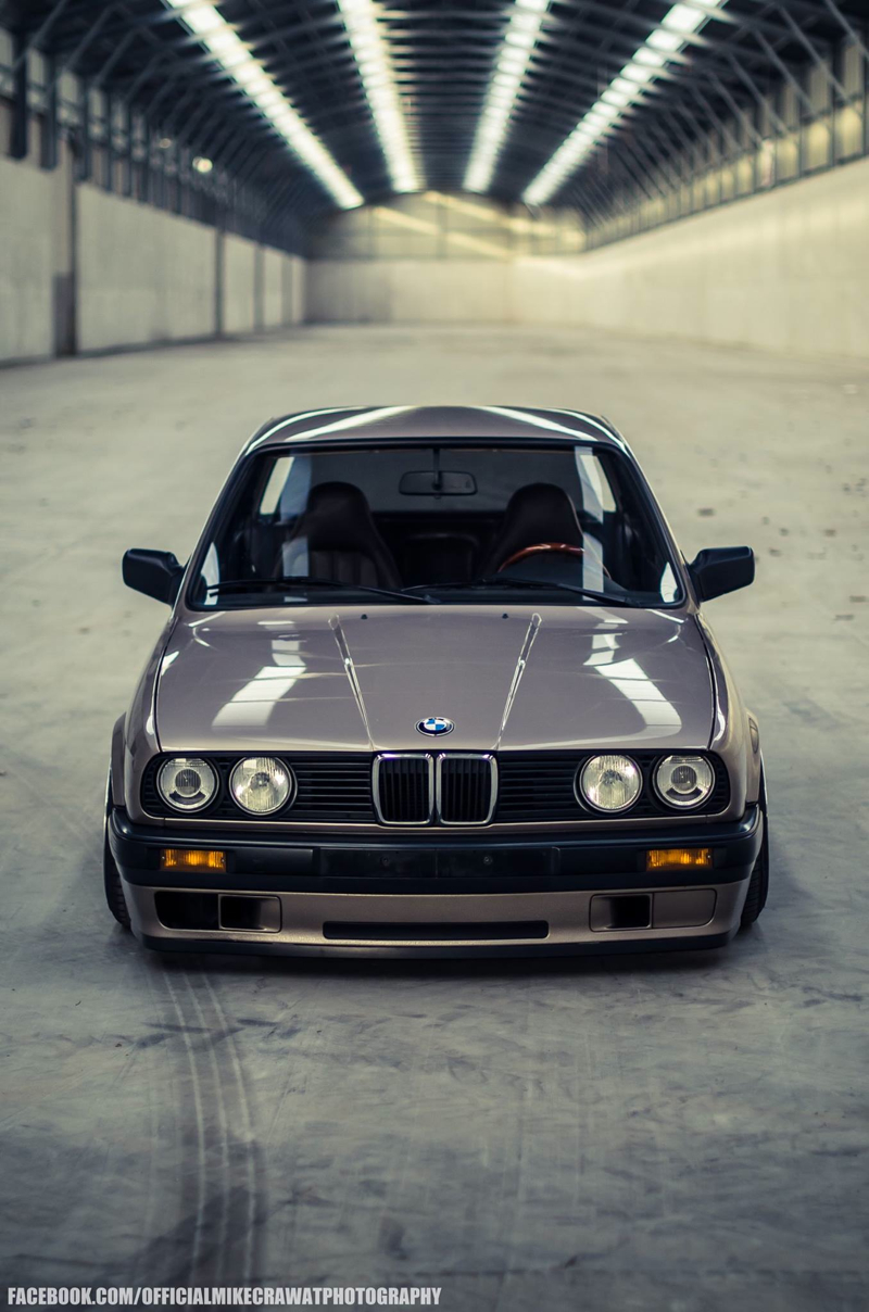 BMW E30 + Airlift + BBS = Dream Team - De l'essence dans 