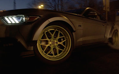 Vaughn Gittin Jr met sa race à une Mustang RTR et un F150 Raptor !