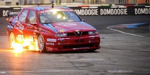 Alfa Romeo 155 GTA en démo... de drift !