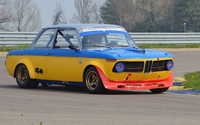 Engine sound : BMW 2002 ti Ac Schnitzer – « Metal Hurlant » à Modène !