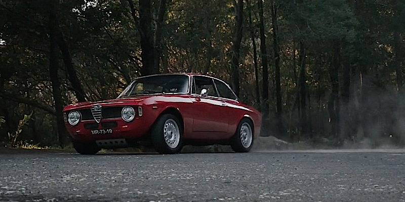 Le chant d’une Alfa Giulia Sprint GT… Raaaahhhh !