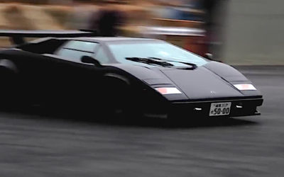 Lamborghini Countach… Avec 2 turbos, ça glisse !