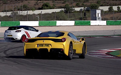 Battle on the Nürb : Megane RS vs Ferrari 458 Speciale