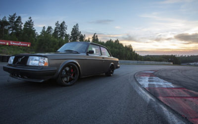Volvo 242 swap – Un V10 dans une brique !