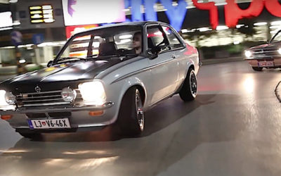 Duo de Kadett C… Tante Fernande qui drifte dans un parking !