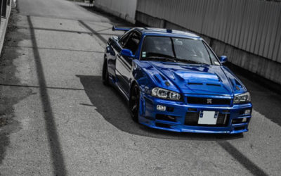 Skyline R34 GT-T – En bleu et en France…