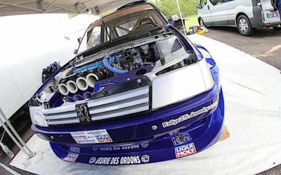 Hillclimb Monster : Une 205 GTI en ITB – Metal hurlant !