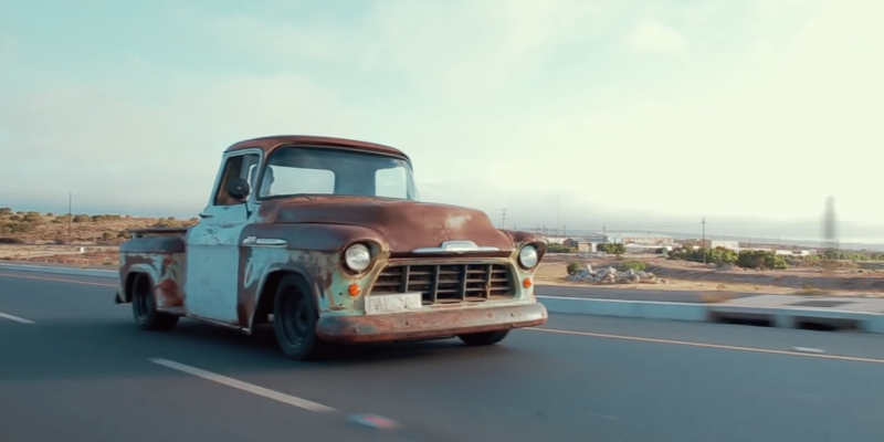 Pick up Chevy ’58 – U.S.A. Baby !