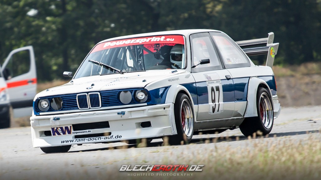 Hillclimb Monsters : BMW 320is E30... Concert mécanique ! 3