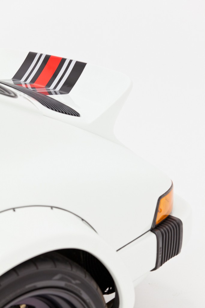 Aussie Outlaw : Magnus en 911 Gr4 de Sidney à Barthurst 1