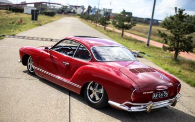 Red Karmann Ghia  – So Sexy !