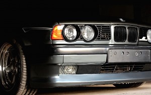 BMW M5 E34... Le diable s'habille en AC Schnitzer !