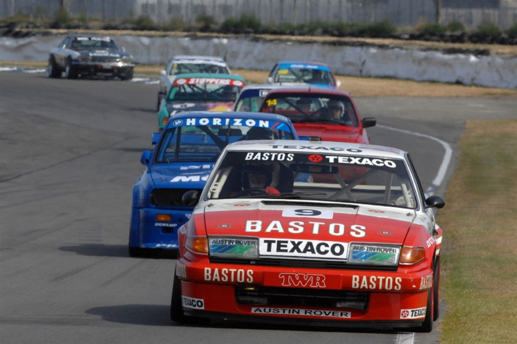 Rover SD1 : Road & Track ! 24