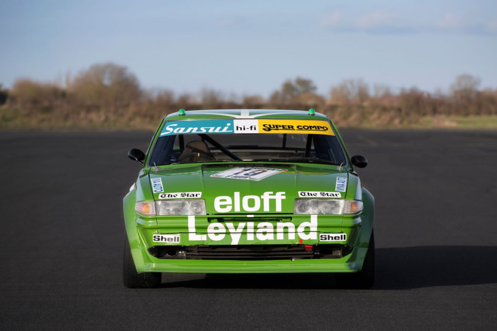 Rover SD1 : Road & Track ! 12