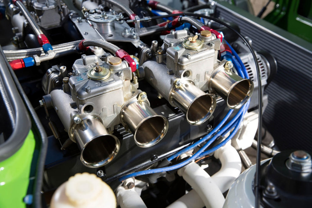 Rover SD1 : Road & Track ! 17