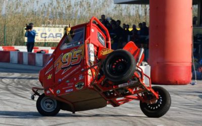 HillClimb Monsters – Triporteur Piaggio APE !