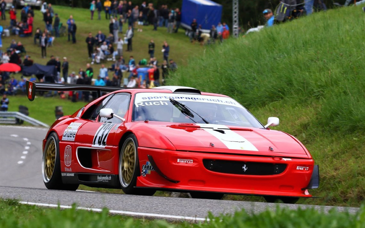 Accueil 16 Hillclimb monster : Ferrari F355 GT en V8 Zytek !