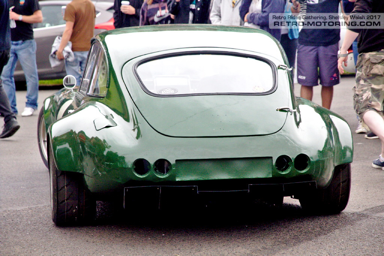 Jaguar Type E en rotatif - On a retrouvé le monstre de Frankenstein ! 39