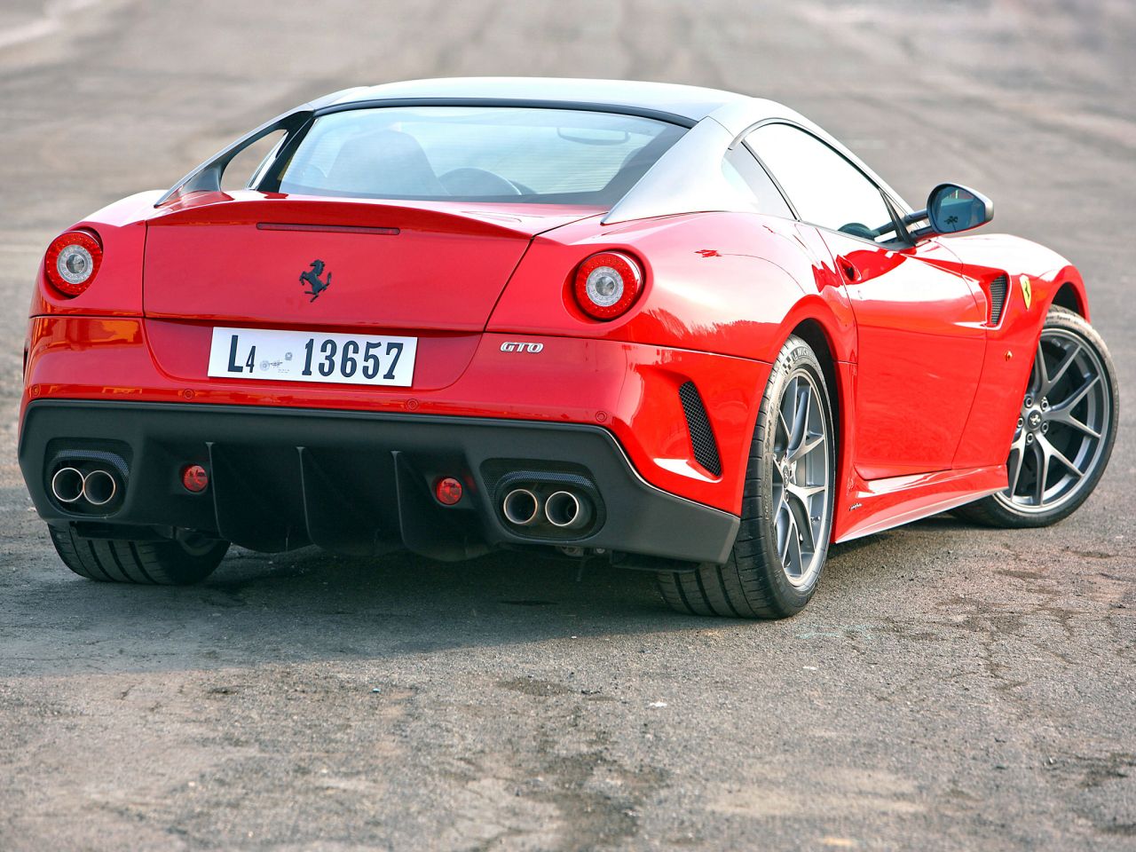Engine Sound - Ferrari 599 GTO - Un bon coup d'douze 18