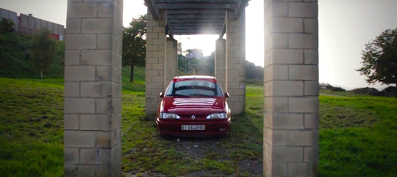 Static Renault 19... Ringard'attitude ! 2