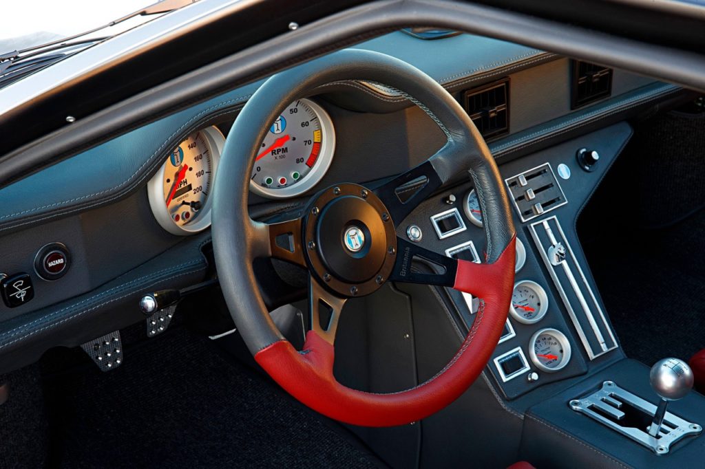 De Tomaso Pantera '72 - Elle aussi a droit à sa cure de restomod ! 28