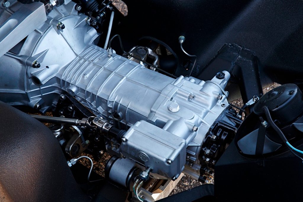 De Tomaso Pantera '72 - Elle aussi a droit à sa cure de restomod ! 10