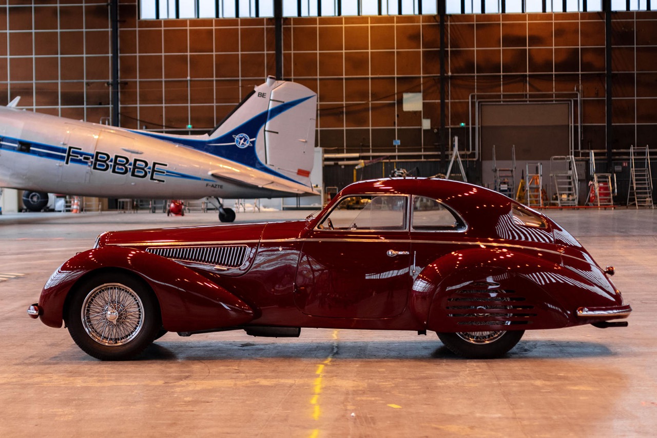 Alfa Romeo 8C 2900B Touring Berlinetta - Leggendario... 3